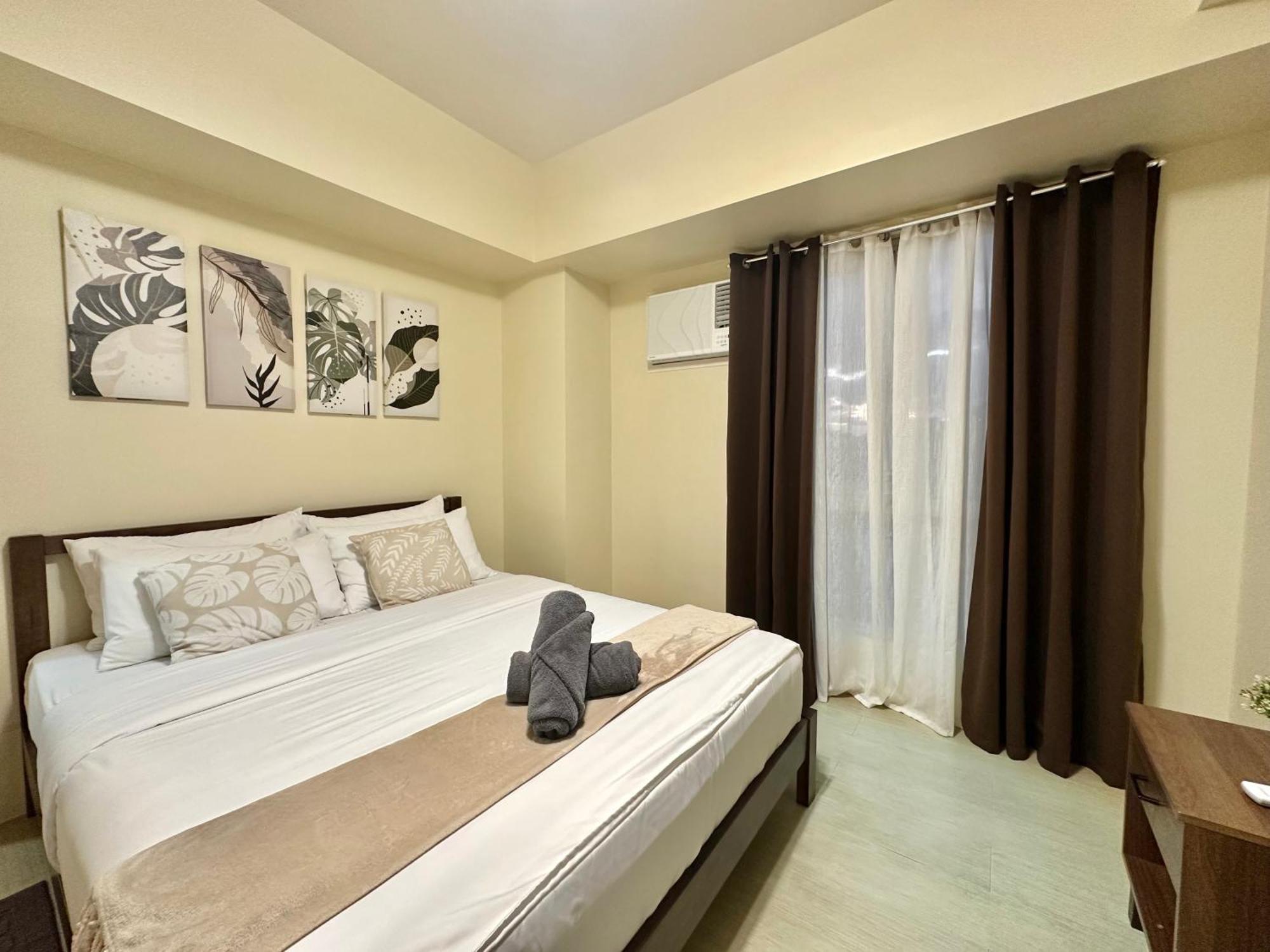 2-Bedroom Condo Unit With Balcony At Centrio Tower Beside Ayala Centrio Mall Downtown Cdo Cagayan de Oro Exteriör bild