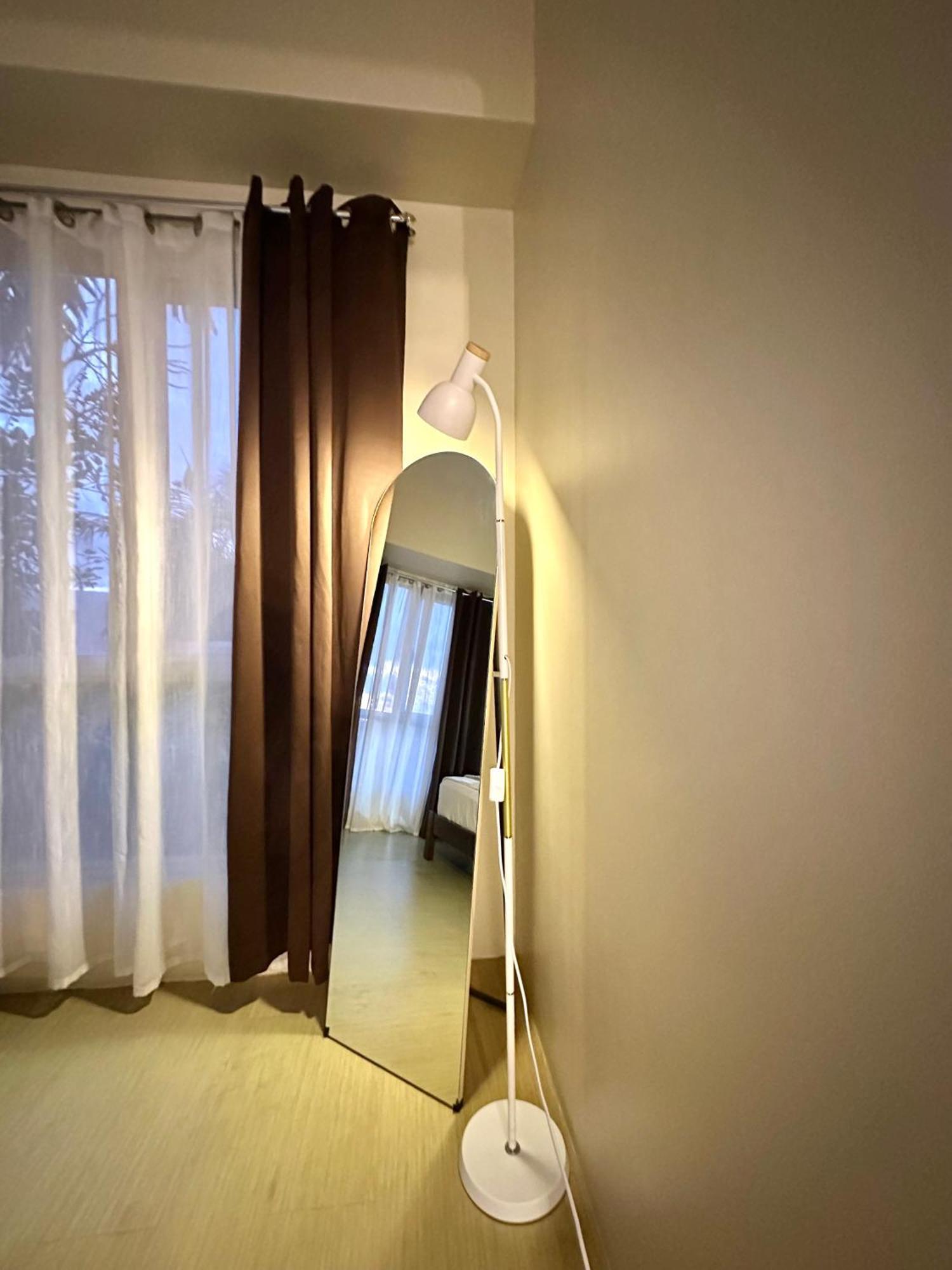 2-Bedroom Condo Unit With Balcony At Centrio Tower Beside Ayala Centrio Mall Downtown Cdo Cagayan de Oro Exteriör bild