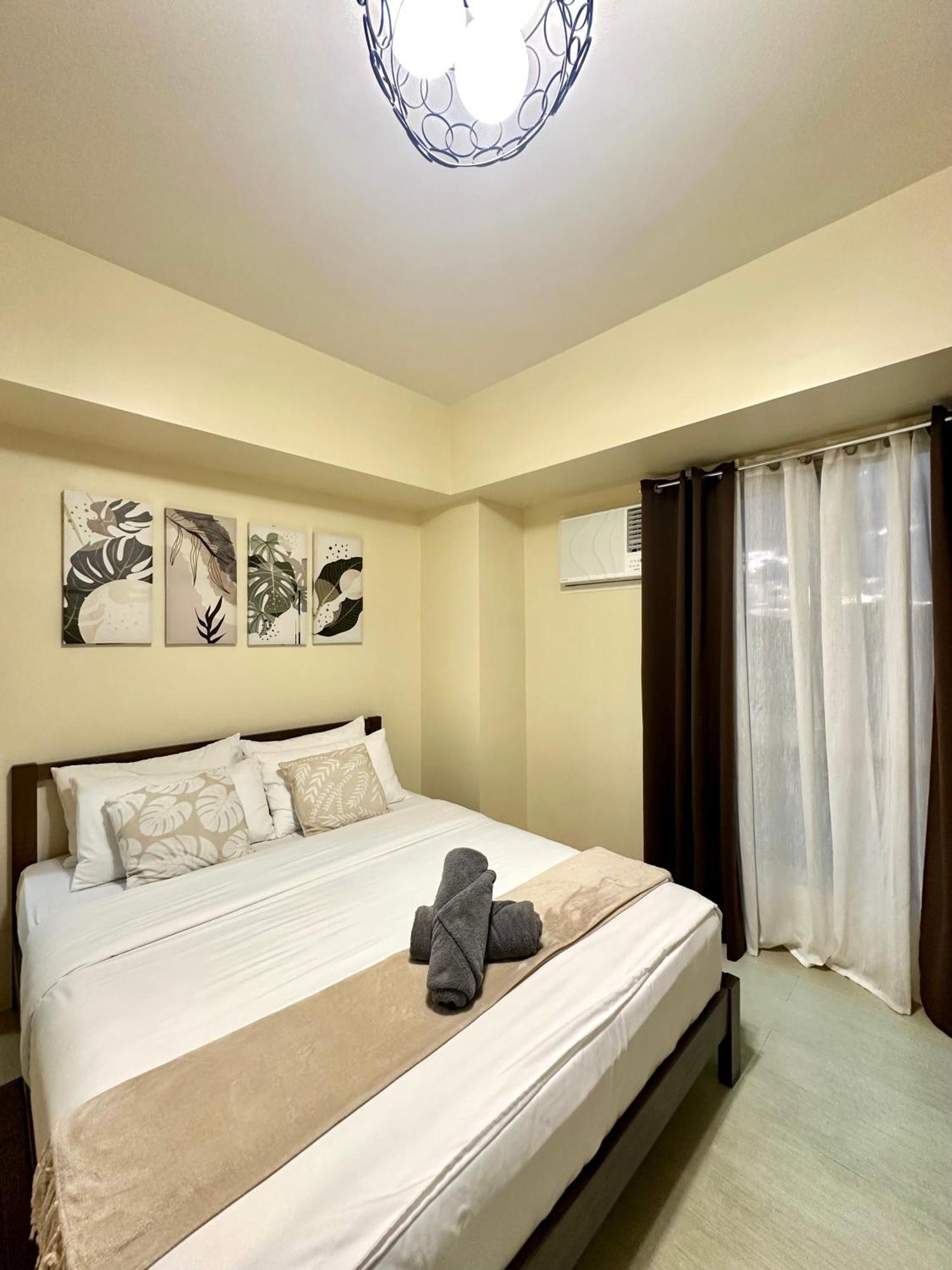 2-Bedroom Condo Unit With Balcony At Centrio Tower Beside Ayala Centrio Mall Downtown Cdo Cagayan de Oro Exteriör bild